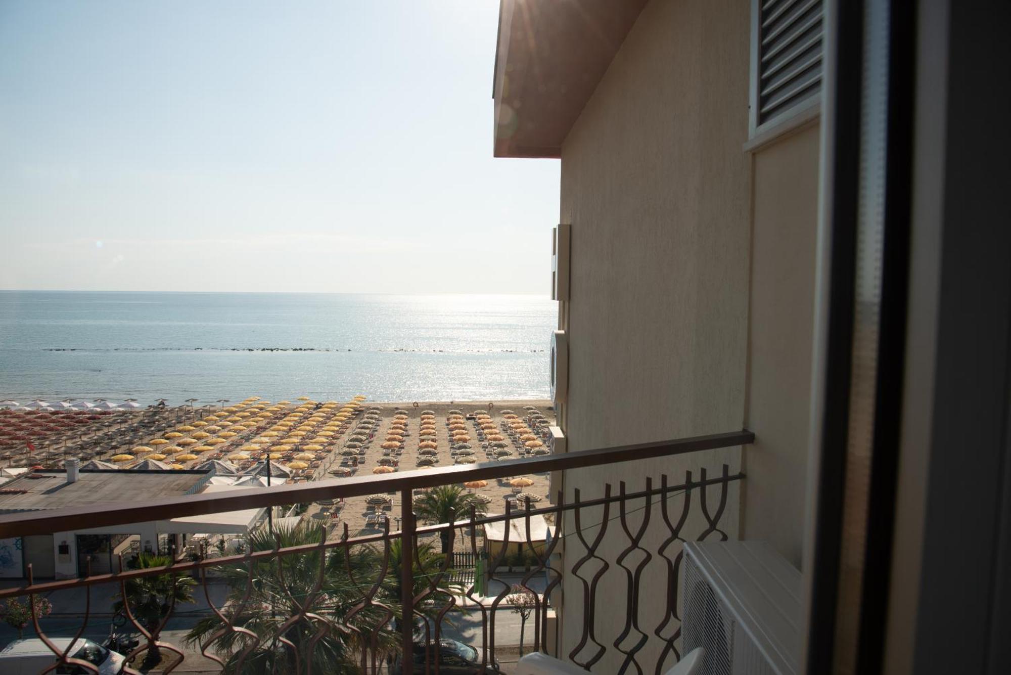 Hotel Eden Grottammare Exterior foto