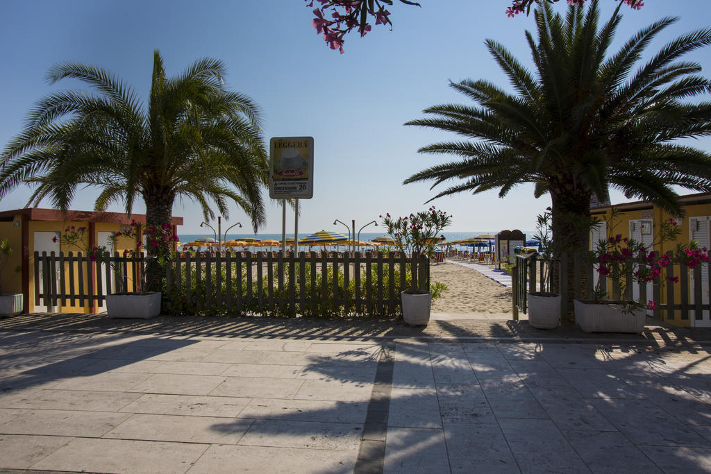 Hotel Eden Grottammare Exterior foto